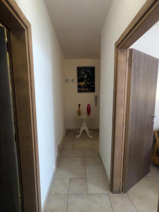 Odegos Mono & Trilo Bed & Breakfast Torre dell'Orso Luaran gambar