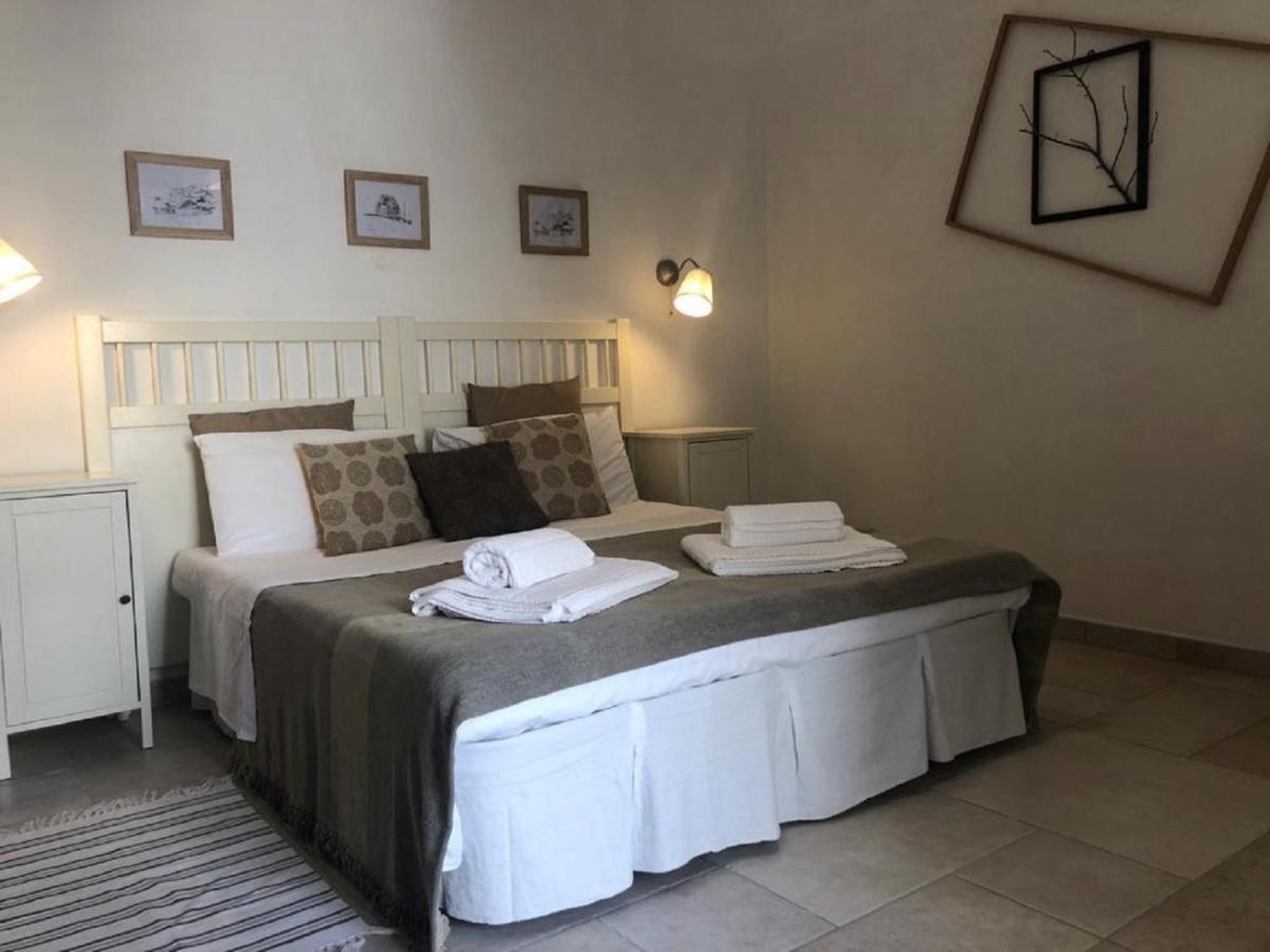 Odegos Mono & Trilo Bed & Breakfast Torre dell'Orso Luaran gambar